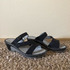 Alegria Wedge Sandals | NWOT